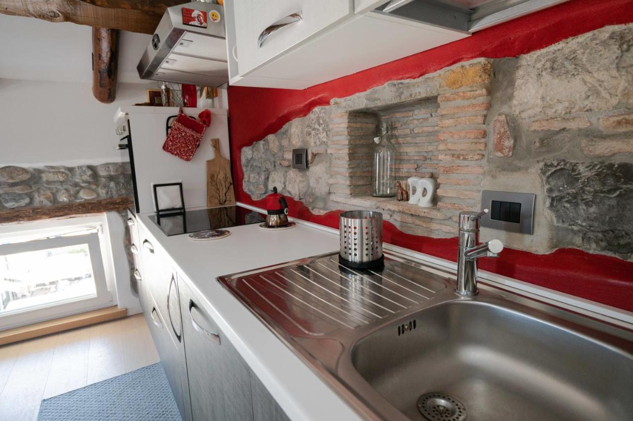 Loft In Piazza Con Soppalco Apartment *