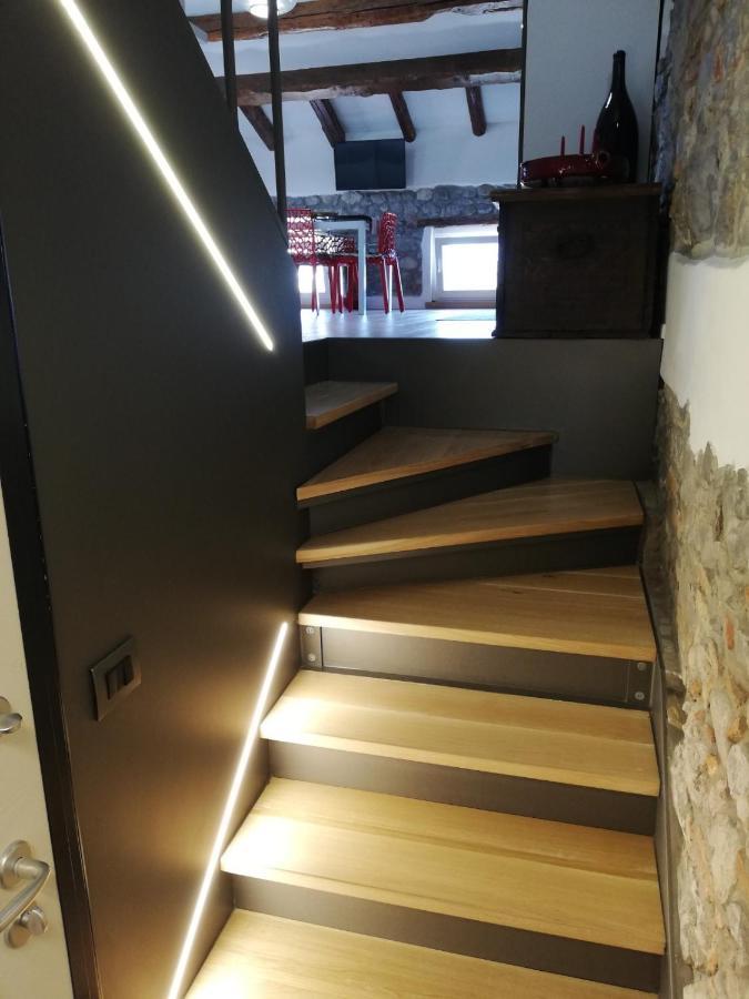 Apartment Loft In Piazza Con Soppalco *