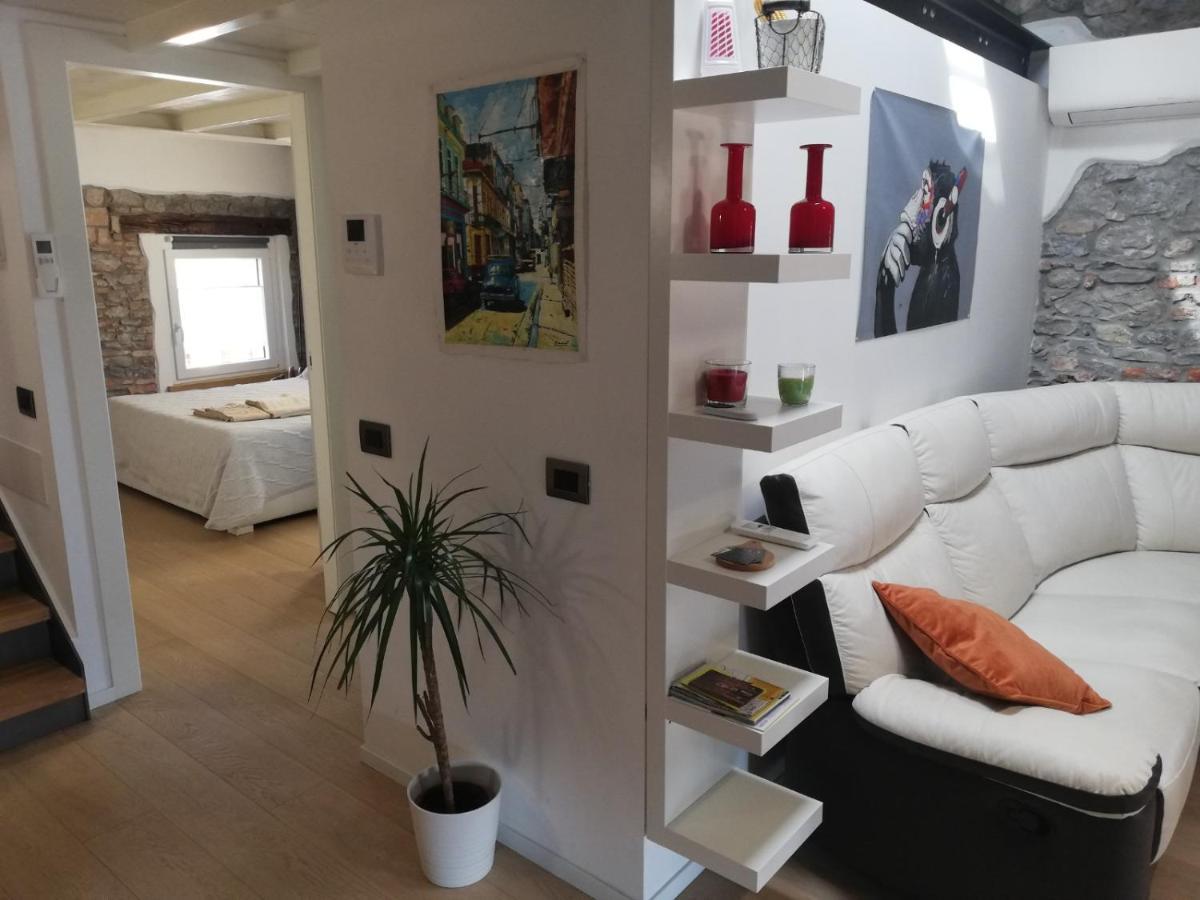 Loft In Piazza Con Soppalco *